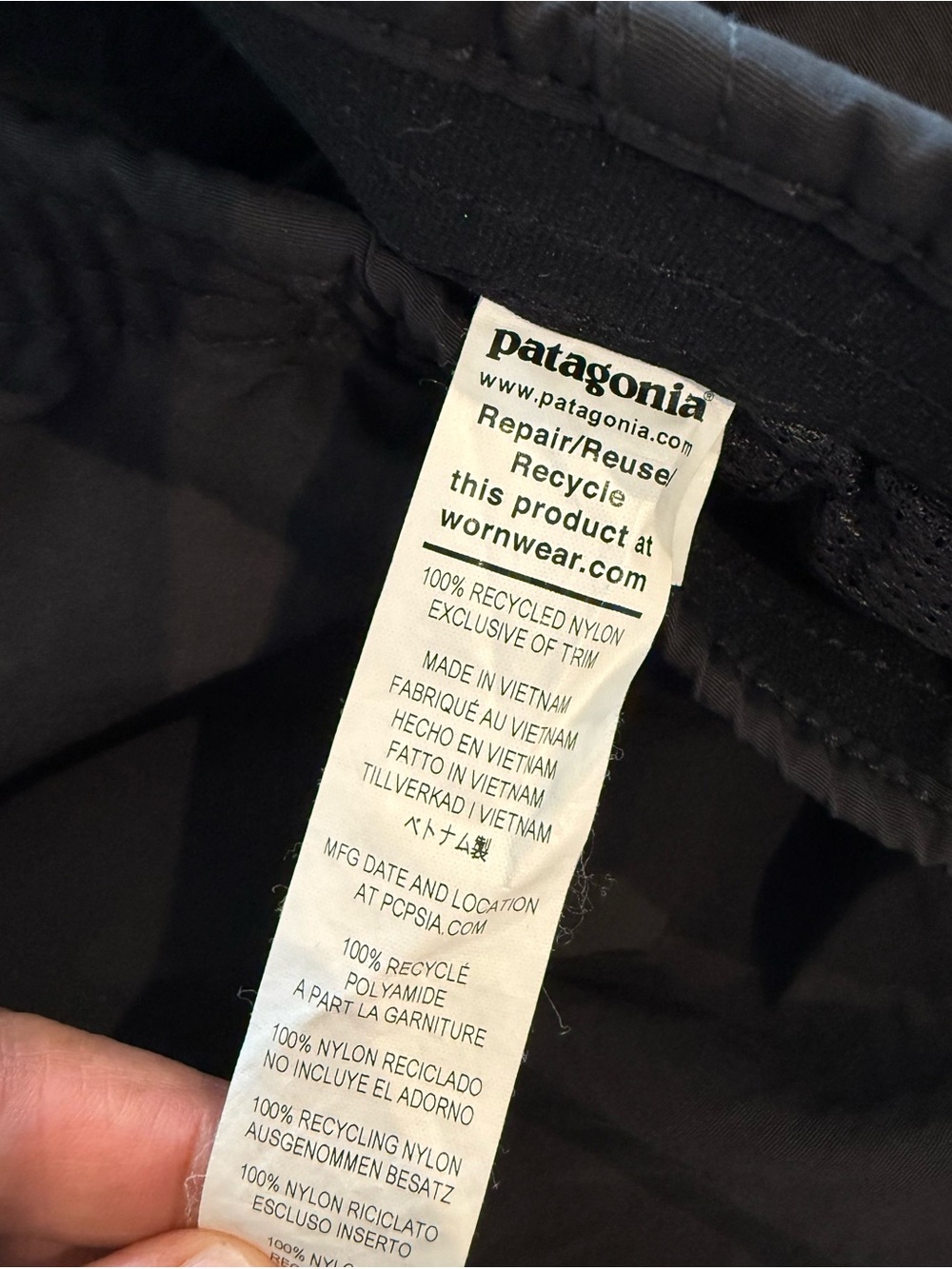 Patagonia Shorts Womens Large Black NetPlus Recycled Fishing Nets Drawstring
BBR - Picture 7 of 11